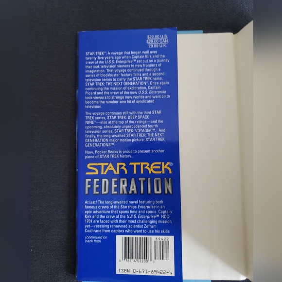 Star Trek Federation Book - Picture 4 of 5